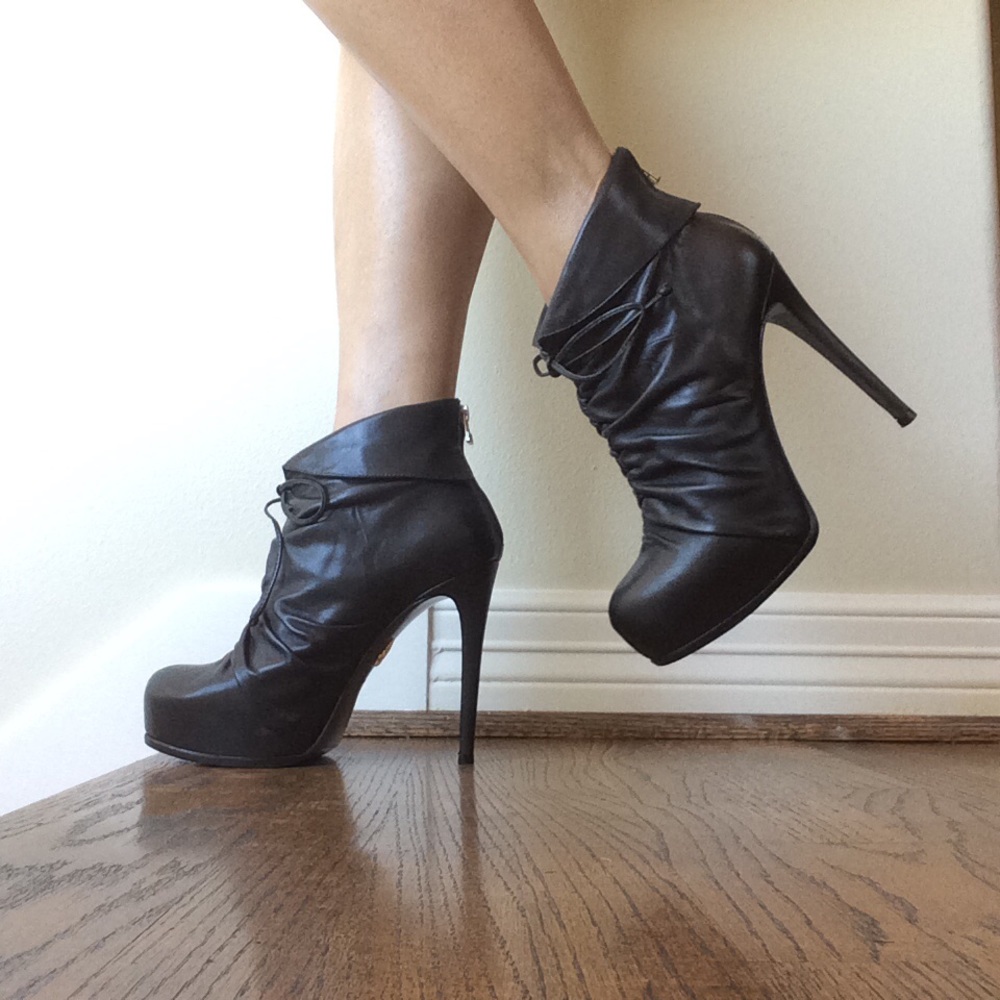 ❌SOLD❌Pour La Victoire Genuine Leather Black Boots - Picture 3 of 10